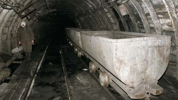 Обрушение породы произошло на шахте “Капитальная” в Осинниках, четверо пострадавших